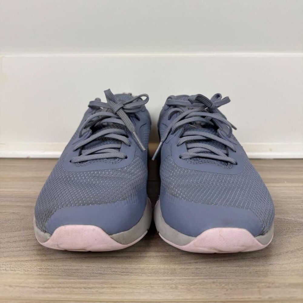 Nike Women's Blue and Grey Trainers - Picture 2 of 8